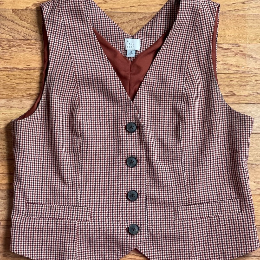 a new day Burgundy and Cream Houndstooth Vest